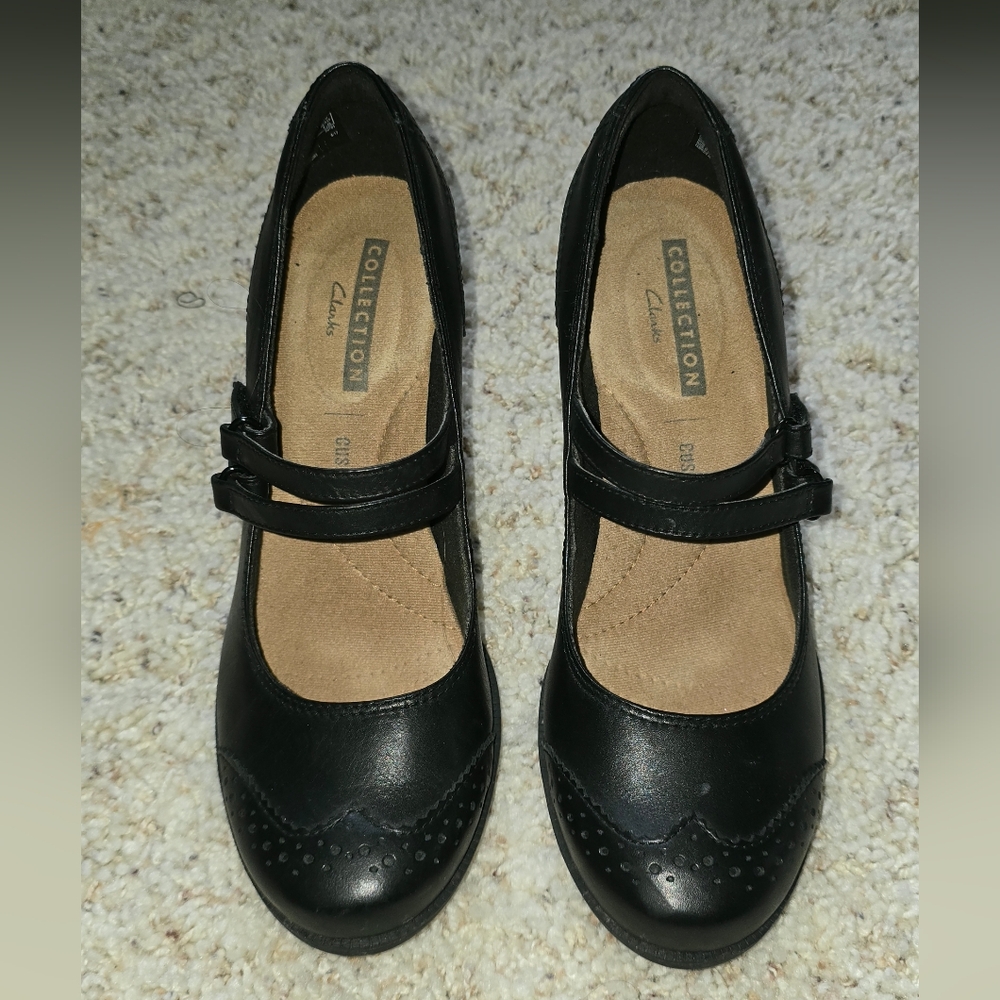Clarks Women's Black Mary Jane Shoes